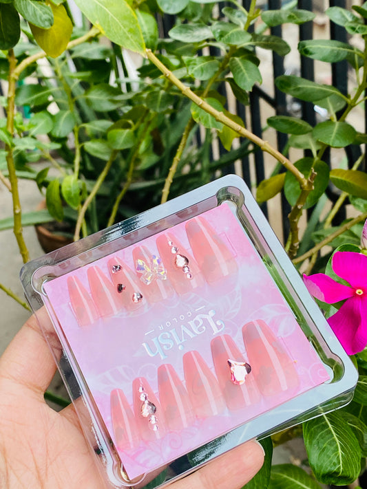 The Modern Sassi Nails