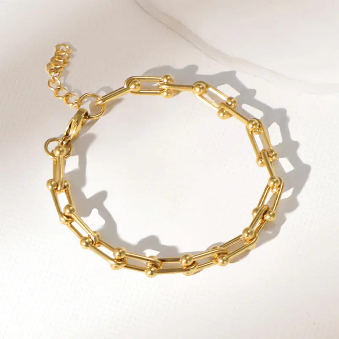 U Chain Bracelet