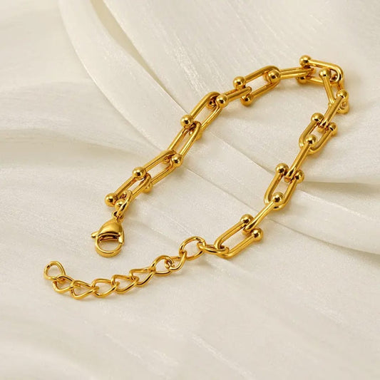 U Chain Bracelet