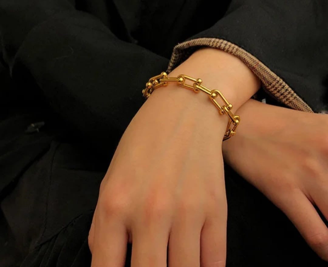U Chain Bracelet